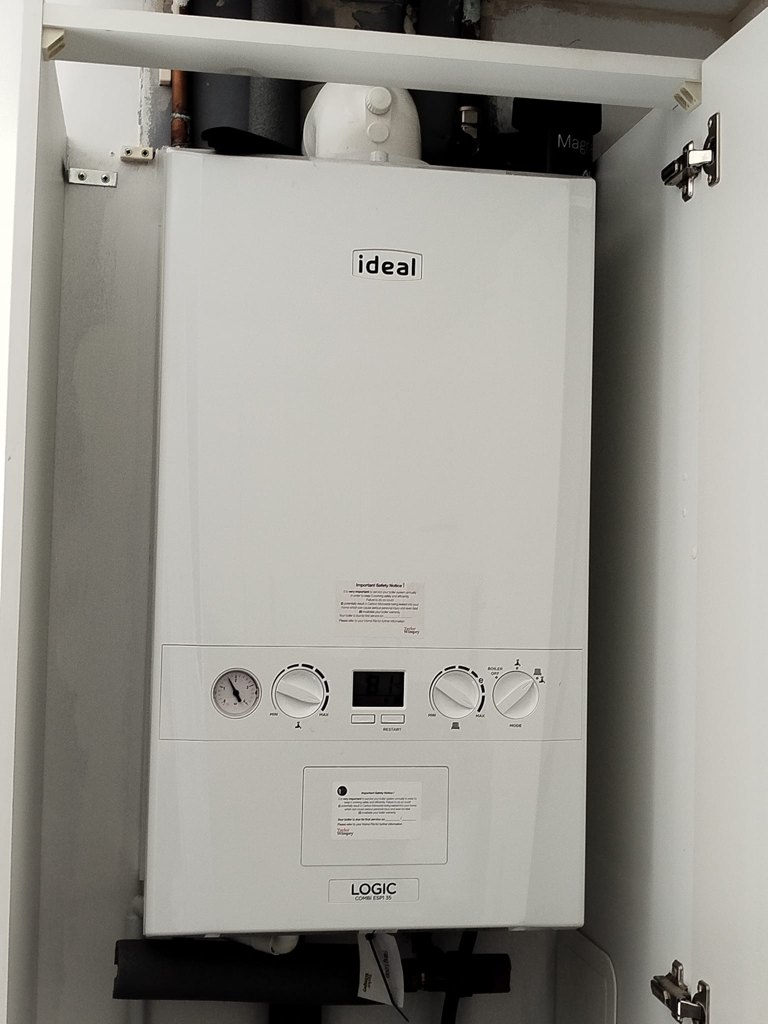 Plumbing & Heating in Airdrie